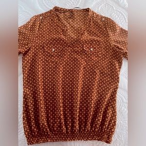 100% Colombian brand: Architect | Soft blouse orange with printed design